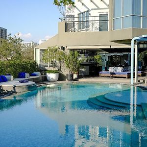 Deluxe Double or Twin Room Enclosed Balcony